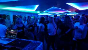 Foto 037.jpg aus dem Album Bootsparty am 23.09.2023 vergrößern